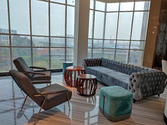 kopen Van het de Halmeubilair van het luxehotel van de de Combinatiestof het Fluweel Sectionele Bank online manufacture